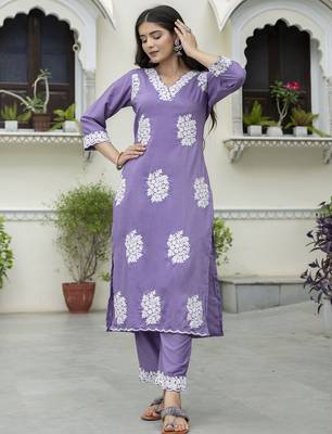 Lavender color beautiful looking rich party kurta set 1