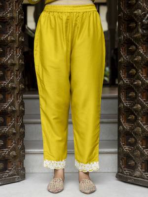 Yellow color beautiful looking rich party kurta set 4