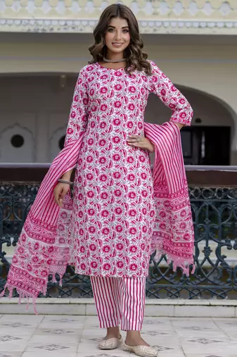 Pink color cotton blended designer floral printed ethnic partywear suit