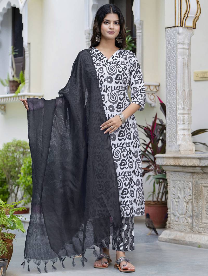 Black color cotton blended designer floral printed ethnic partywear suit