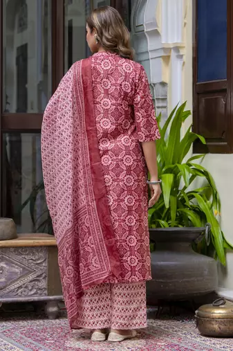 Gajri color cotton blended floral printed partywear suit