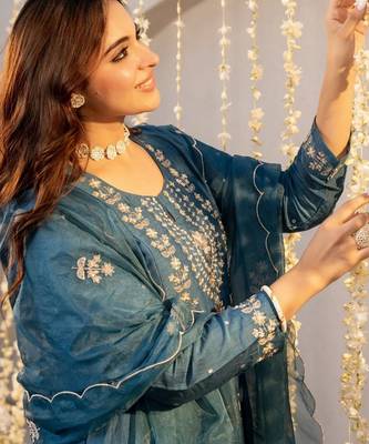 Teal color chanderi stylish fancy kurta set for girls 3