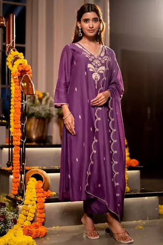 Purple color mal chanderi fabric designer stylish fancy kurta set for girls