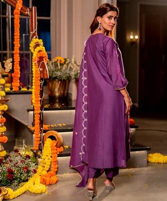 Purple color mal chanderi stylish fancy kurta set for girls 2