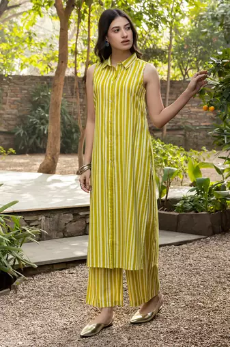 Mustard color cotton blended designer trendy top bottom set for trendy girls