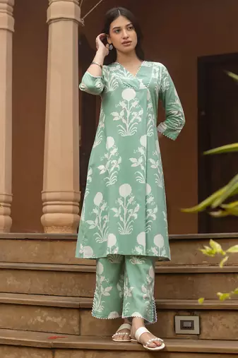 Pista color cotton blended designer trendy top bottom set for trendy girls