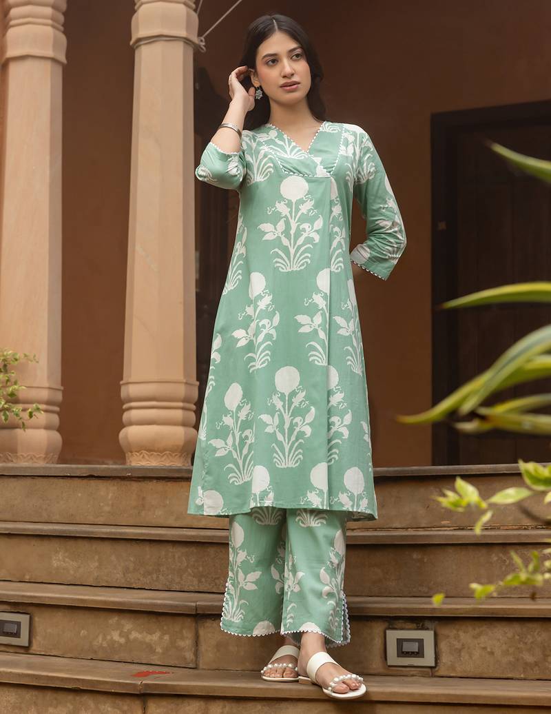 Pista color cotton blended designer trendy top bottom set for trendy girls