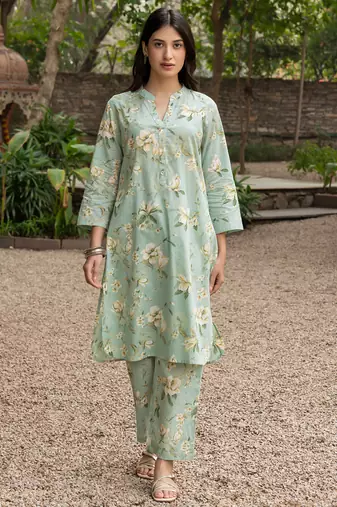 Pista color cotton blended designer trendy top bottom set for trendy girls