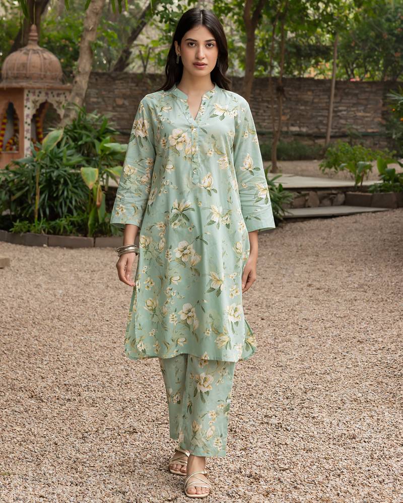Pista color cotton blended designer trendy top bottom set for trendy girls