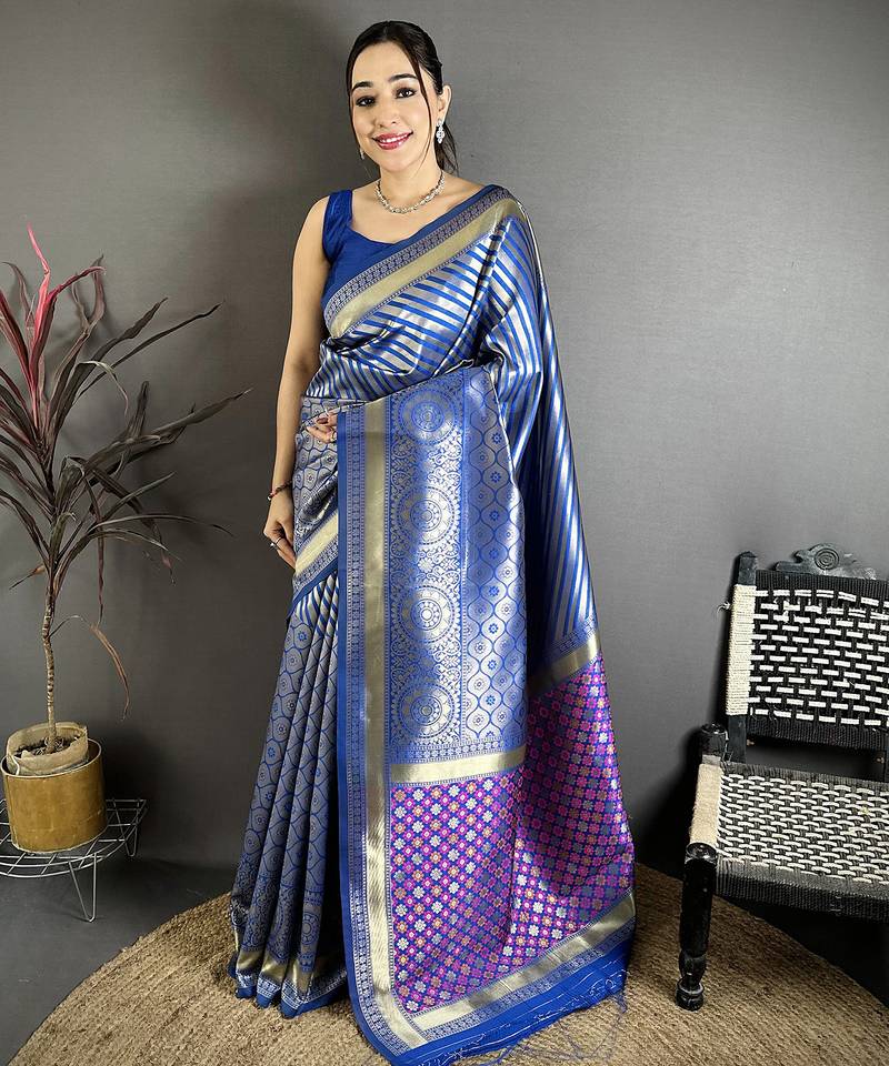 Navy blue soft silk geometric pattern zari weaving banarasi saree