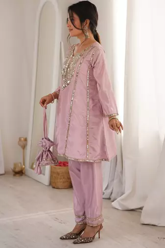 Pink color h o silk beautiful fancy ceremonial attire