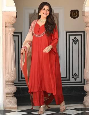 Rust color stylish trendy looking designer kurta set for stylish looks 4