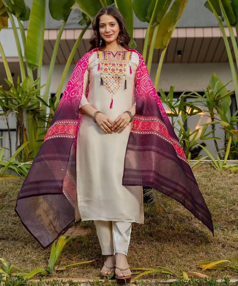 Cream color stylish trendy looking designer kurta set for stylish looks