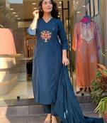 Blue color stylish trendy looking designer kurta set for stylish looks