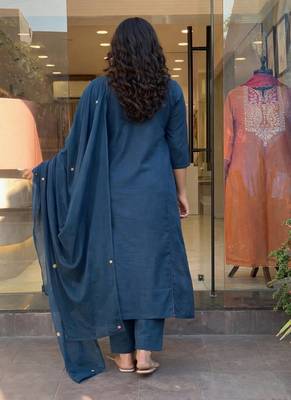 Blue color stylish trendy looking kurta set for stylish looks 2