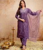 Purple color stylish trendy looking designer kurta set for stylish looks