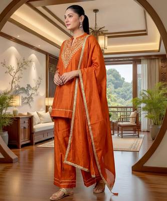 Orange color stylish trendy looking kurta set for stylish looks 4