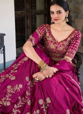 pink silk lehenga choli with heavy thread work 3