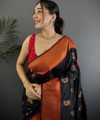 Black soft silk nath meenakari zari work paithani saree 3