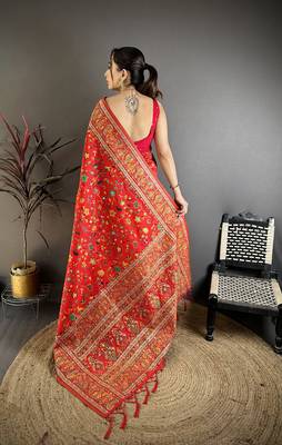 Red pashmina silk meenakari weaving madhubani design kashmiri saree 4