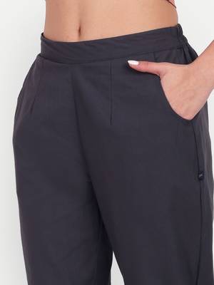grey cotton women trousers with plain side cut design 5