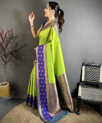 Parrot green soft silk small floral zari butti gold zari weaving banarasi saree 2