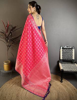 Rani pink banarasi silk woven design kanjivaram sarees 4