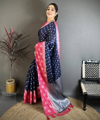 Navy blue soft silk silver zari butti banarasi saree 2