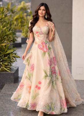 Cream Floral Silk Lehenga 3