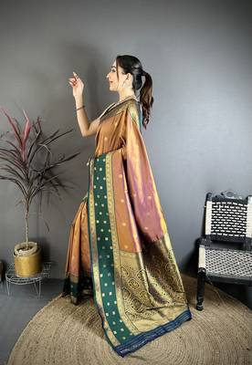 Copper soft silk small floral zari butti gold zari weaving banarasi saree 2