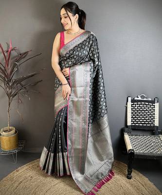 Black banarasi silk geometric butta kanjivaram sarees 1