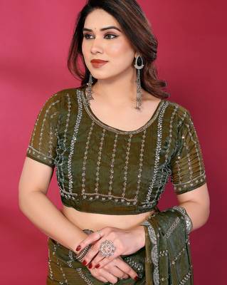 Green fendy silk linear sequence beads work bollywood saree 5