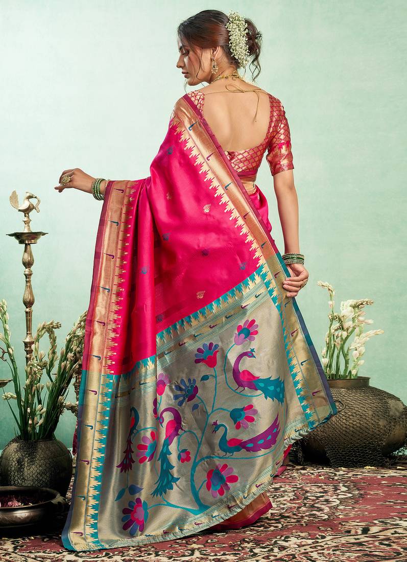 Pink silk blend peacock motifs weaving paithani saree