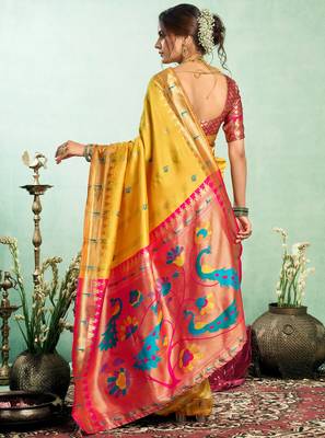 Yellow silk blend peacock motifs weaving paithani saree 4