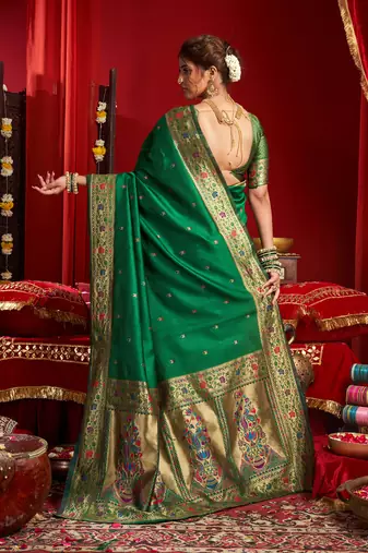 Green silk floral motifs woven work paithani saree