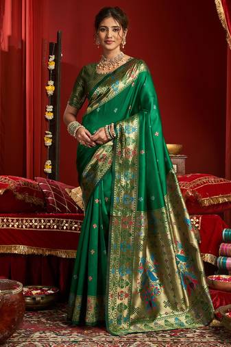 Green silk butti motifs woven work paithani saree