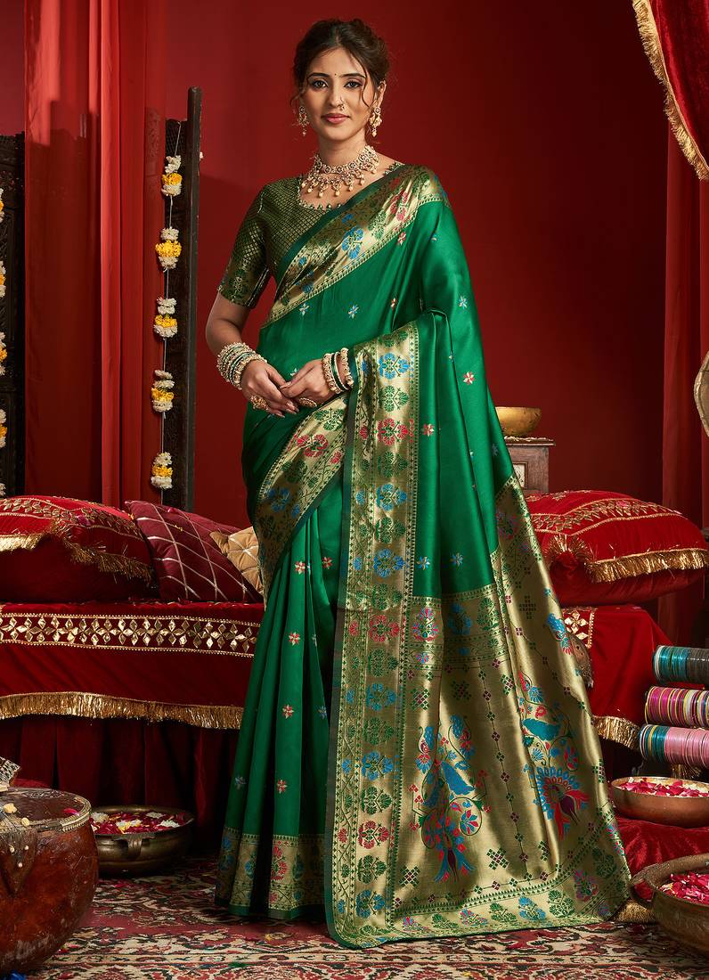 Green silk butti motifs woven work paithani saree