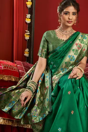 Green silk butti motifs woven work paithani saree