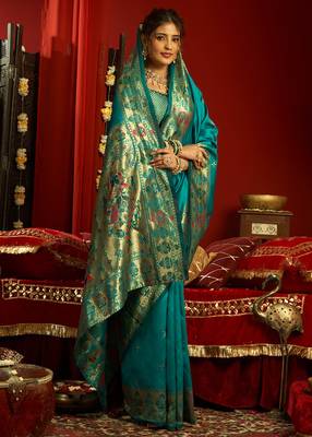Teal blue silk butti motifs woven work paithani saree 3