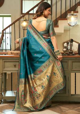 Dark teal silk peacock motifs woven work paithani saree 4
