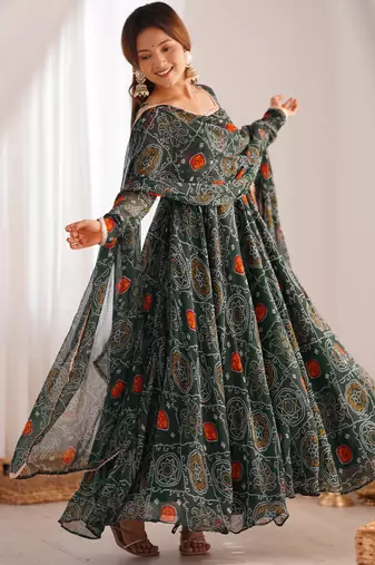 Pure soft fox georgette  fully flare printed  anarkali,with duppta set,pent ready to wear