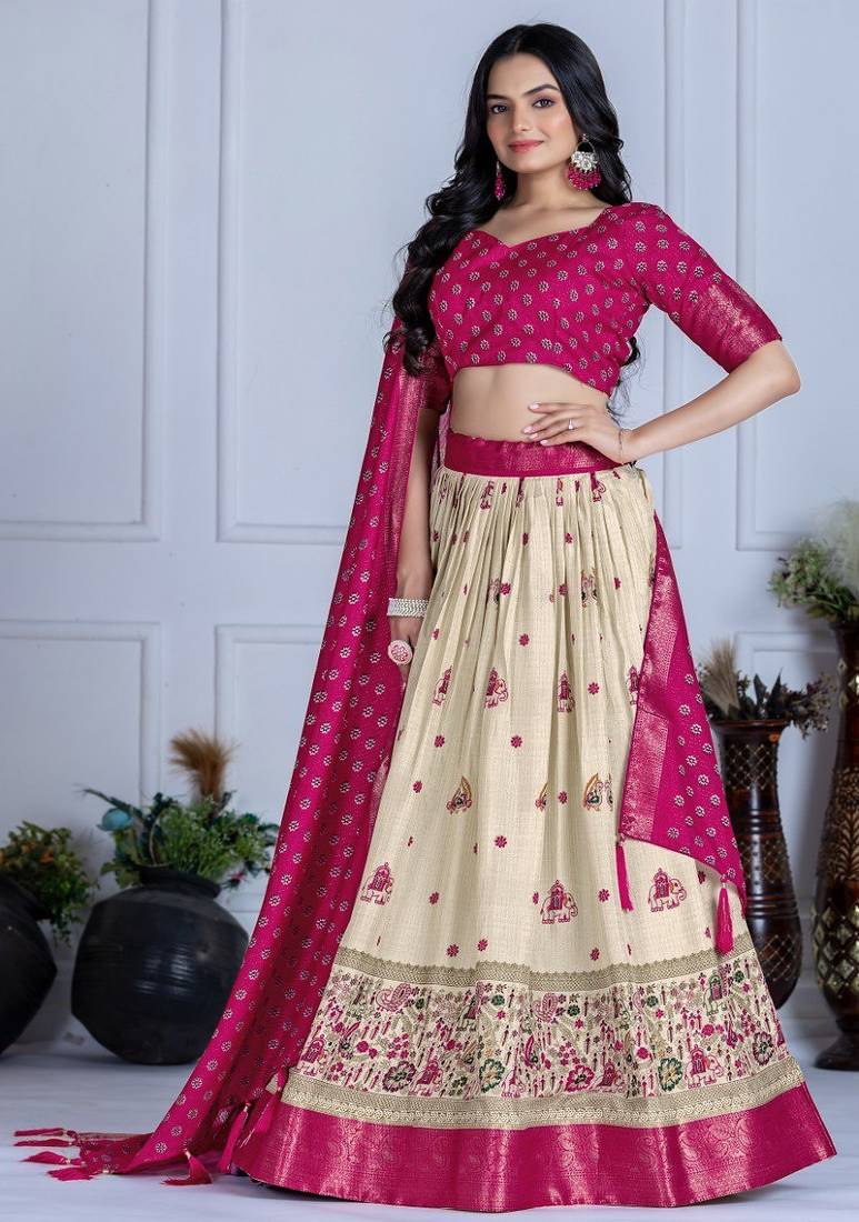 Pink Color Jari Lining With Print Lichi Fabric WIth Jacquard Border Lehanaga Choli Set