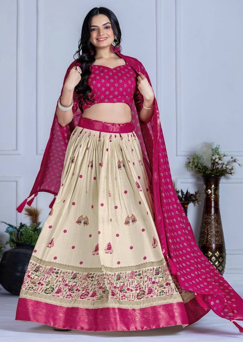 Pink Color Jari Lining With Print Lichi Fabric WIth Jacquard Border Lehanaga Choli Set