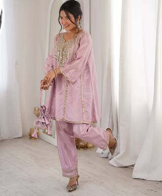 baby pink embroidered silk kurta trouser set 2