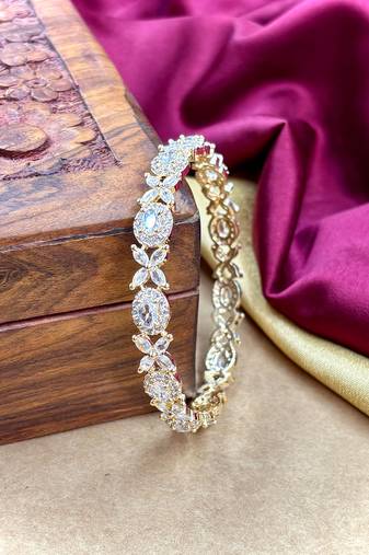 Gold ad ethnic bangles