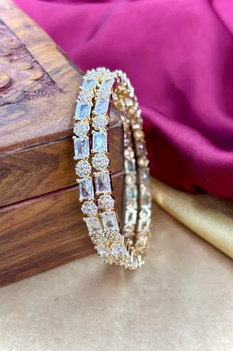 4pc gold ad stone bangles