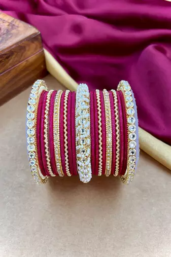 Ethnic pearl kundan set