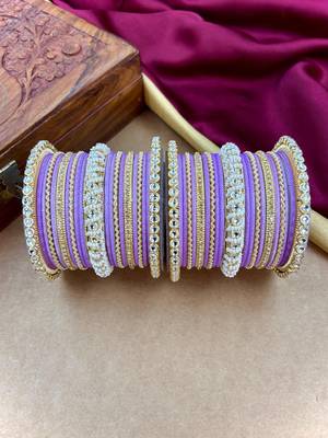 Ethnic pearl kundan set 4