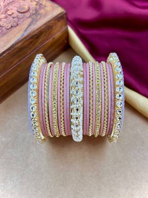 Ethnic pearl kundan set 4