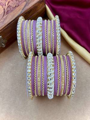 Ethnic pearl kundan set 4
